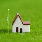 Miniature Village Cottage House Figurine Set (6-Piece) - Image 6