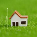Miniature Village Cottage House Figurine Set (6-Piece) - Image 8